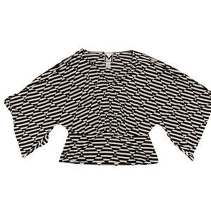 Marc Bouwer Women's Cold Shoulder Top Batwing Sleeves Navy & Tan‎ Stripes EUC